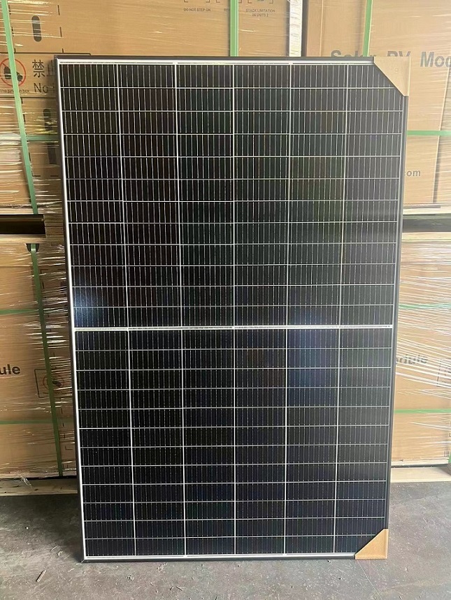 Trina Solarpanel 420 W 425 W Schwarzer Rahmen Panels 430 W 435 W für die Verwendung auf dem Dach