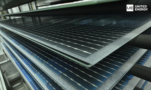 Unmanned Lamination solar cells